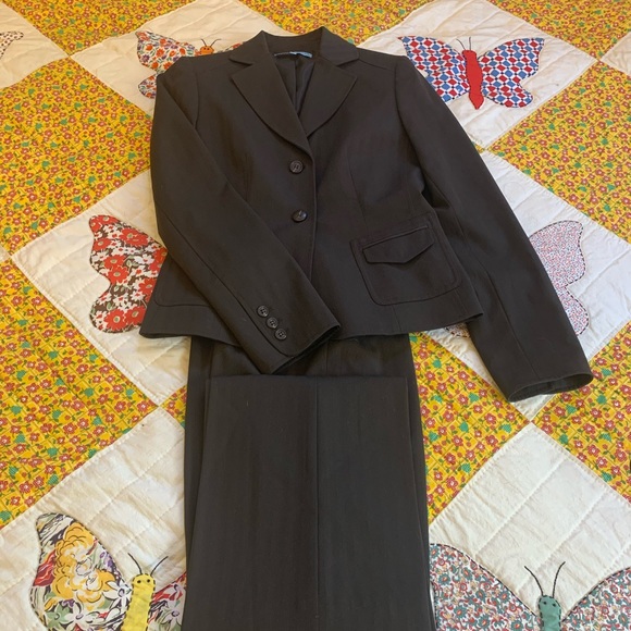 Antonio Melani Suit - Picture 6 of 8